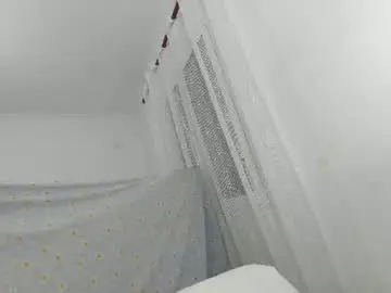 Chaturbate Adult Video Chat of ehotlovea
