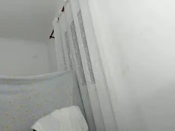 Chaturbate Adult Video Chat of ehotlovea