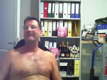 Chaturbate Best live sex cam show of macfly67