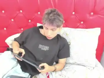 Chaturbate Adult Webcams of damon_wolfe