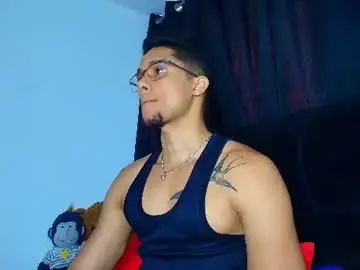 Chaturbate Live Sex Cam of roy_barney