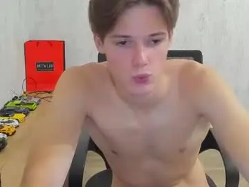 Chaturbate Adult Video Chat of timytwinkboy