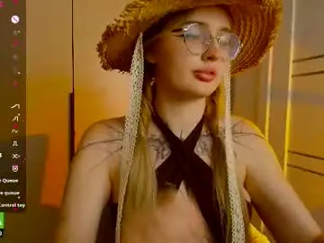 Chaturbate Adult Webcams of arcticivy