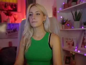 Chaturbate Sex Cam of lucy_cutie_