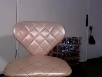 Chaturbate Free Porn Cam of maditron