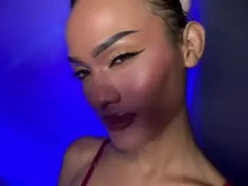 Chaturbate Free Porn Cam of queenvalentinats