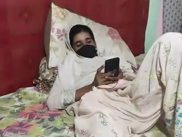 Chaturbate Live Sex Cam of desirashu