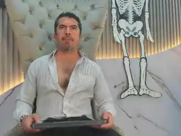 Chaturbate Live Sex Cam of juan_karlos27