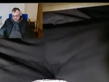 Chaturbate Free Porn Cam of mrduplo1975