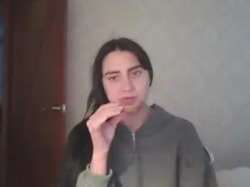 Chaturbate Free Porn Cam of cute_strawberry_