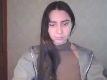 Chaturbate Free Porn Cam of cute_strawberry_