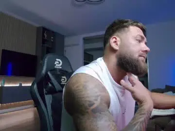 Chaturbate Private Sex Chat of enrikoblue