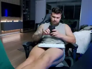 Chaturbate Private Sex Chat of enrikoblue