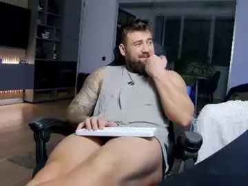 Chaturbate Live Sex Cam of enrikoblue