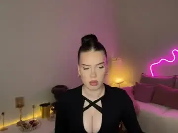 Chaturbate Watch Live Sex Cams of mistress_of_hearts