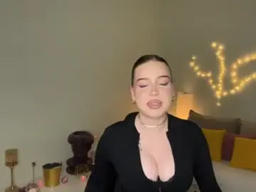 Chaturbate Free Porn Cam of mistress_of_hearts