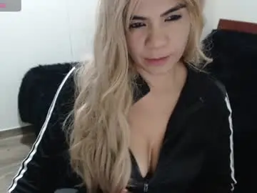 Chaturbate Sex Cam of ruby_sky69