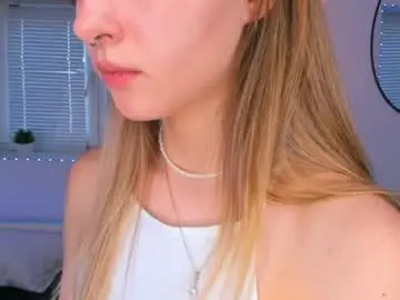 Chaturbate Live Sex Cam of sttyllezz