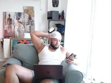 Chaturbate Live Sex of 0_kingsley