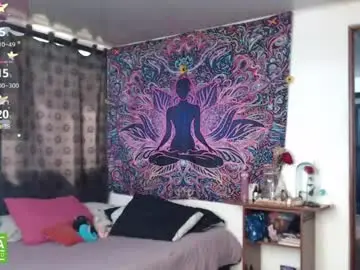 Chaturbate Watch Live Sex Cams of im_moonlight
