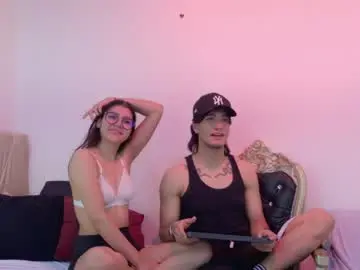 Chaturbate Sex Chat of sweetauracouple
