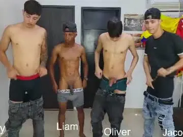 Chaturbate Live Sex Cam of voyeurism_guys