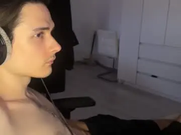 Chaturbate Live Sex Cam of abobus123