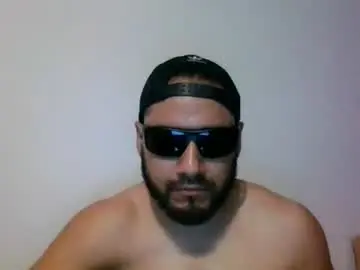 Chaturbate Live Sex Cam of new_guy_551