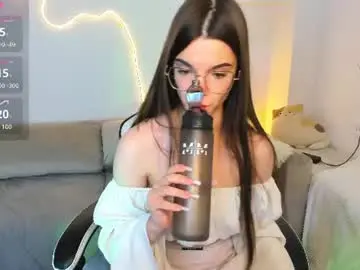 Chaturbate Adult Webcam of _miss_evelyn_