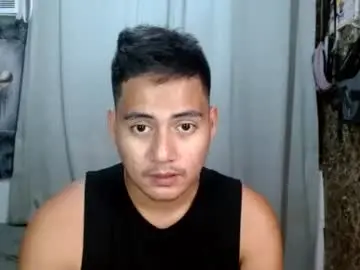 Chaturbate Live Sex Cam of goodcaresweetboy