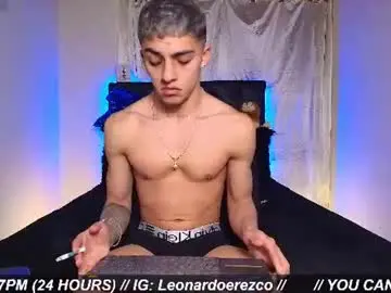 Chaturbate Best live sex cam show of james1lee_