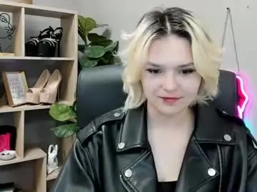 Chaturbate Nude Webcam of lilysweetxo