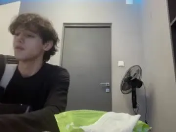 Chaturbate Sex Cam of roma_shyguy_
