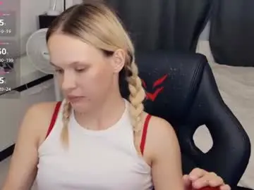 Chaturbate Best live sex cam show of thehousemaid1
