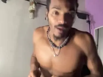 Chaturbate Live Sex Cam of trillahung