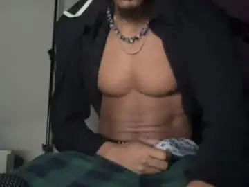 Chaturbate Live Sex of trillahung