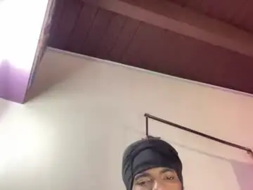 Chaturbate Watch Live Sex Cams of trillahung