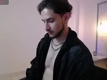 Chaturbate Best live sex cam show of axel_porn_