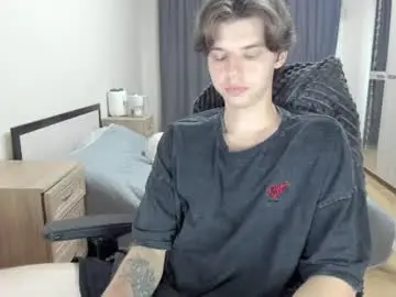Chaturbate Live Sex Cam of guy_liam1