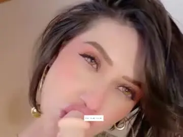 Chaturbate Free Porn Cam of hannah_borbon_