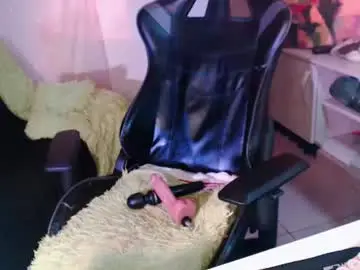 Chaturbate Free Porn Cam of jaadee18
