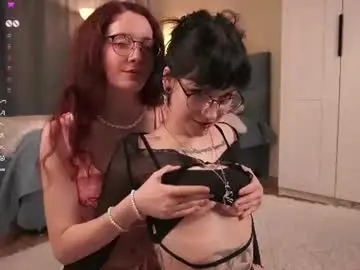 Chaturbate Watch Live Sex Cams of little_poetry