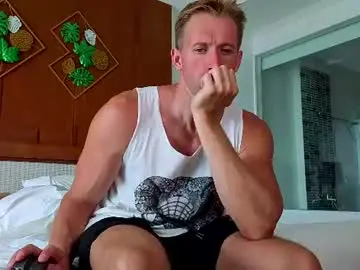 Chaturbate Best live sex cam show of marc105100
