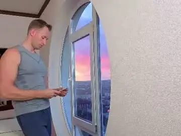Chaturbate Sex Cam of marc105100
