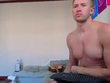 Chaturbate Live Sex of marc105100