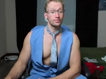 Chaturbate Live Sex Cam of marc105100