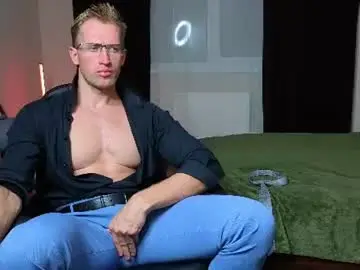 Chaturbate Sex Cam of marc105100