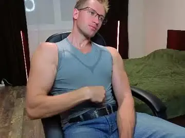 Chaturbate Free Live Porn of marc105100