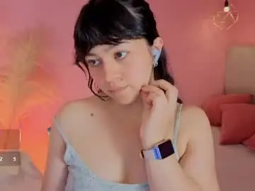 Chaturbate Adult Webcams of clementtine