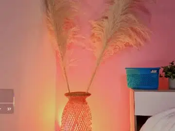 Chaturbate Live Sex of clementtine
